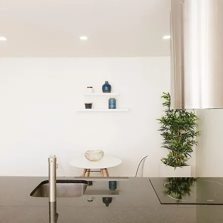 Charming Close To Lx Factory Апартаменты Лиссабон