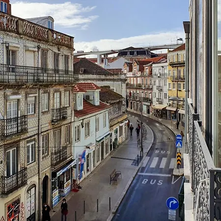 Charming Close To Lx Factory Lissabon